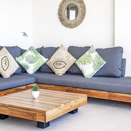 2384 Διαμέρισμα Casares