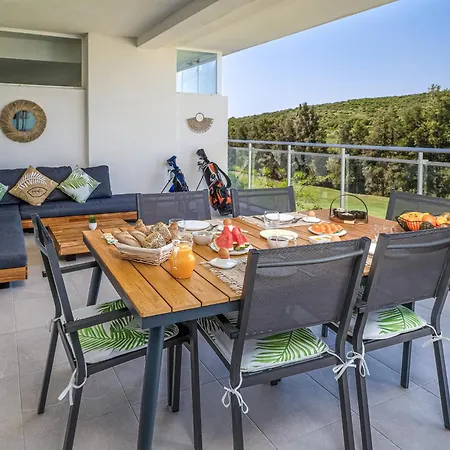 2384 Διαμέρισμα Casares